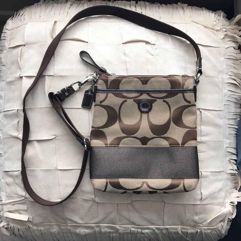 Brown&tan signature Jacquard crossbody